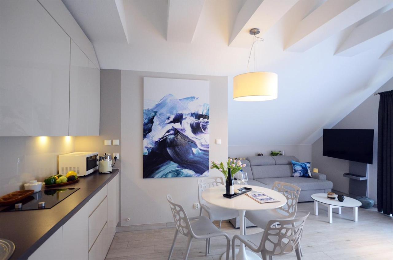 Apartamenty Biala Sowa Czarna Gora Sienna  Exteriör bild