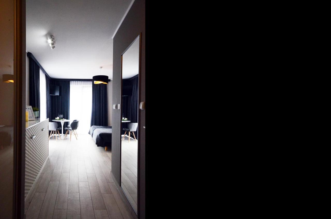 Apartamenty Biala Sowa Czarna Gora Sienna  Exteriör bild