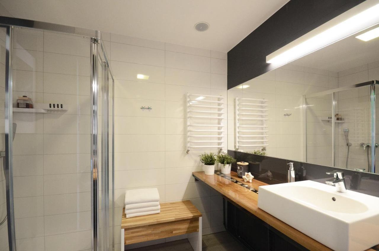 Apartamenty Biala Sowa Czarna Gora Sienna  Exteriör bild