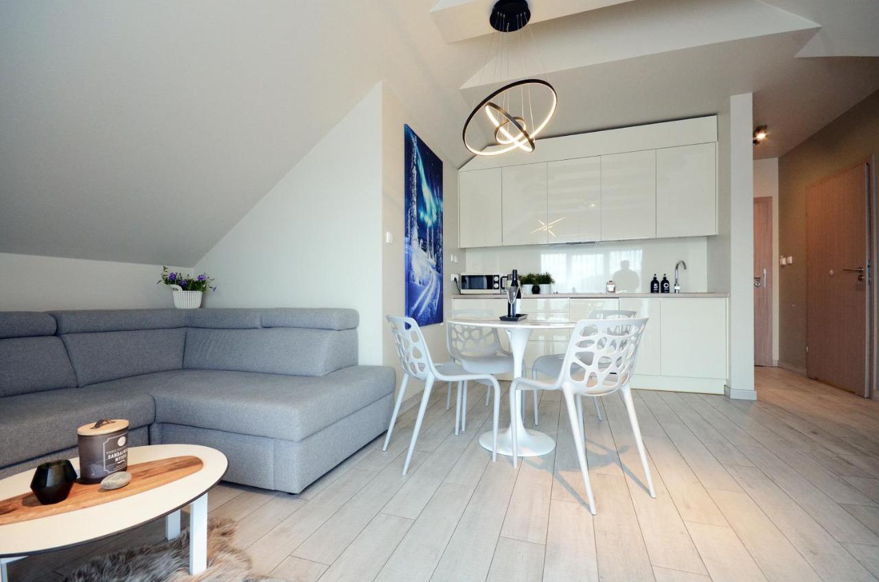 Apartamenty Biala Sowa Czarna Gora Sienna  Exteriör bild