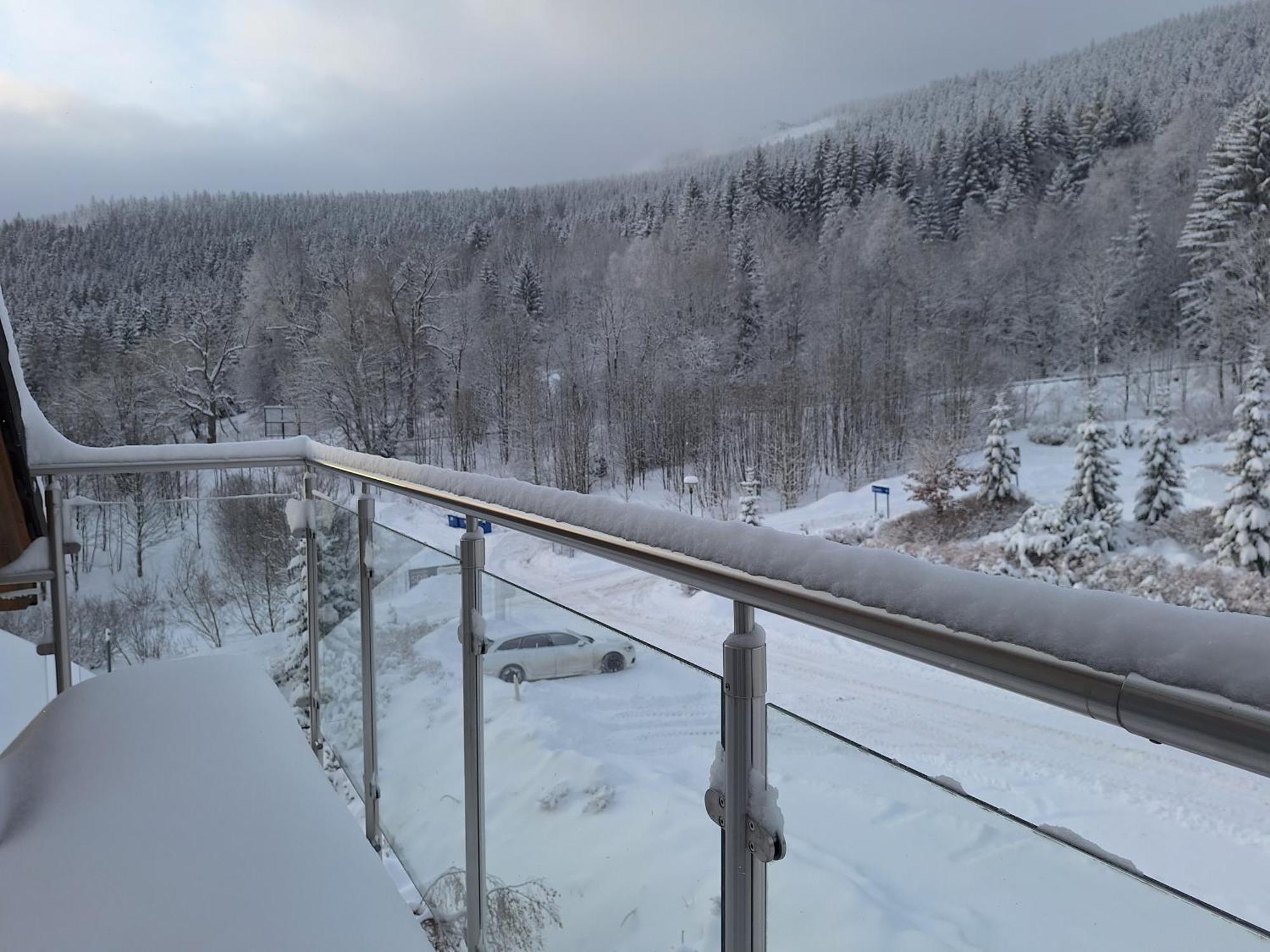 Apartamenty Biala Sowa Czarna Gora Sienna  Exteriör bild
